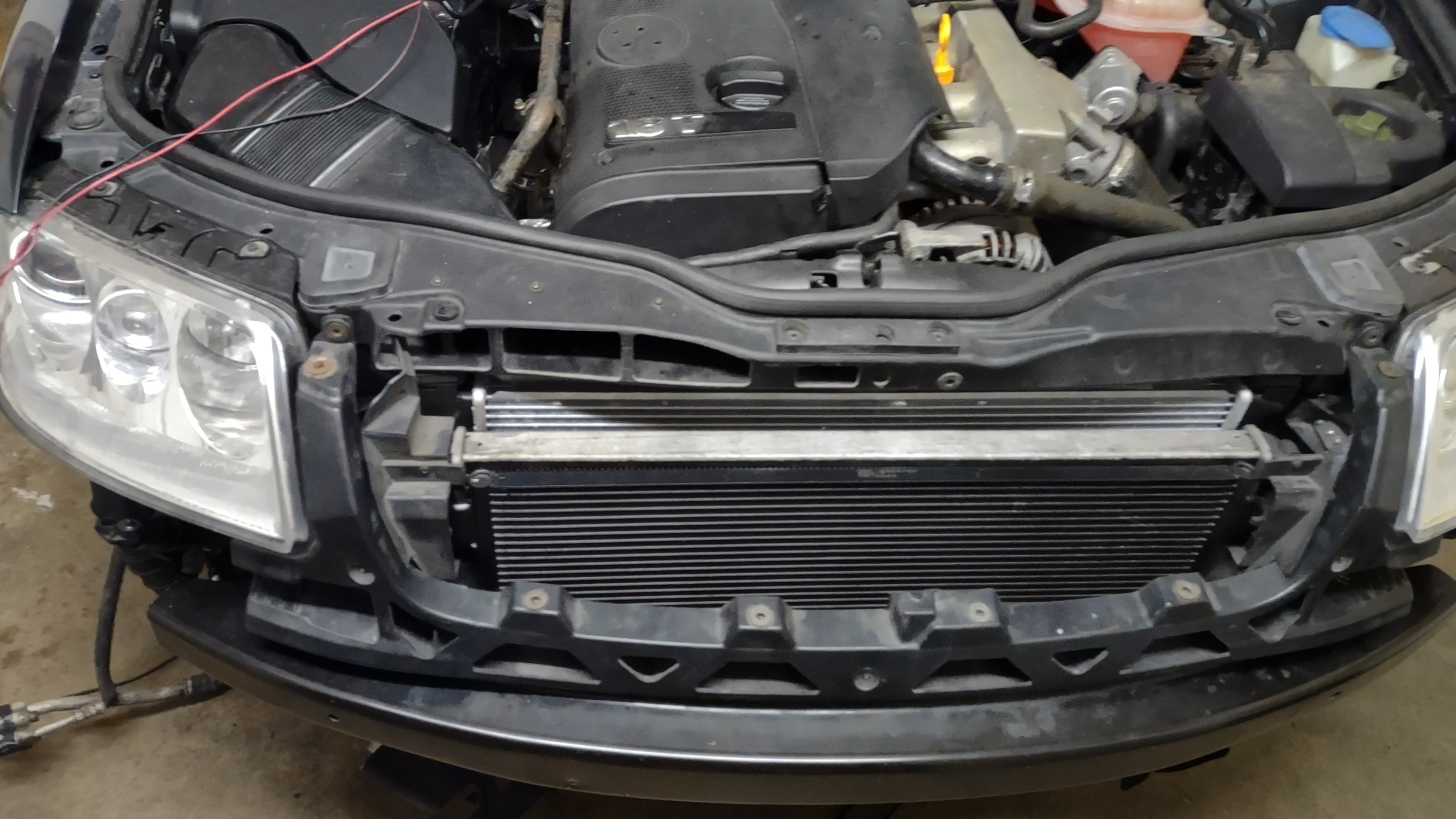 Motorraum fertig